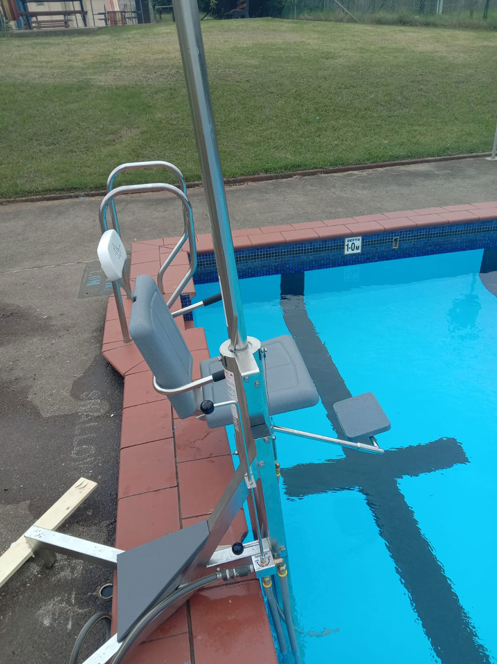 pool lifts australia