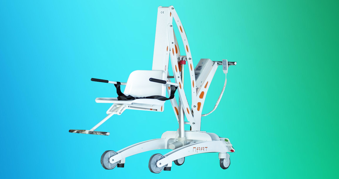Free lift by pool lift